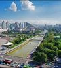 青海省財(cái)政下達(dá)2.5億元支持西寧市海綿城市試點(diǎn)建設(shè)，用于實(shí)施管道溝渠治理、試點(diǎn)區(qū)內(nèi)海綿化改造、增加綠地面積等項(xiàng)目